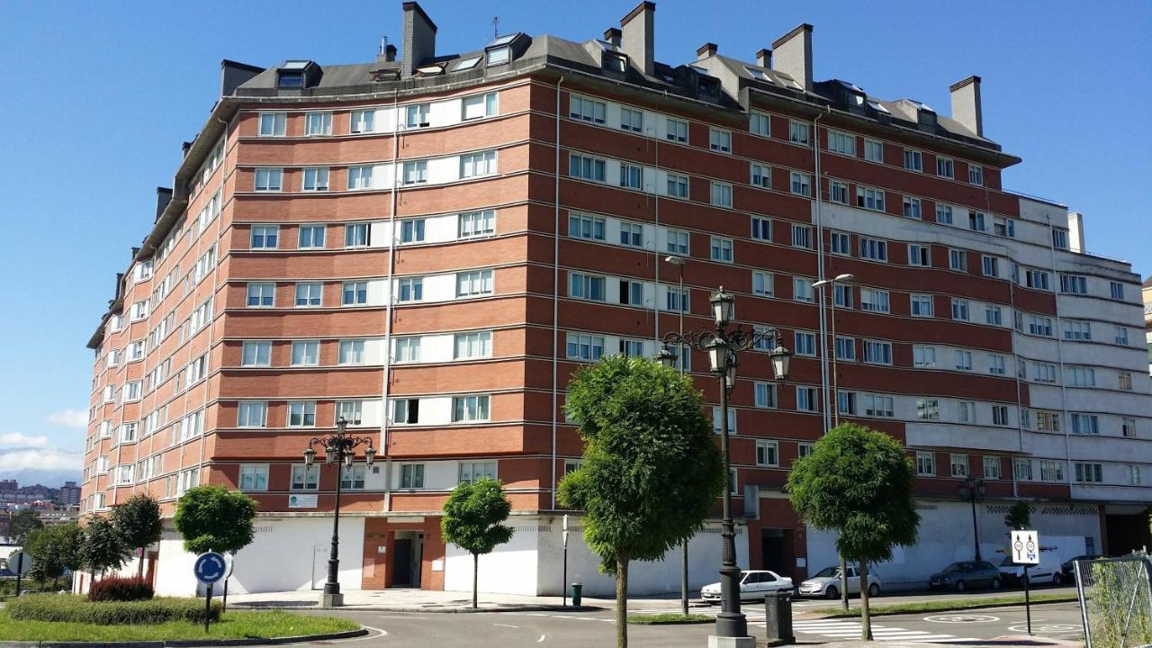 Apartamentos Chevere Granate Oviede Extérieur photo